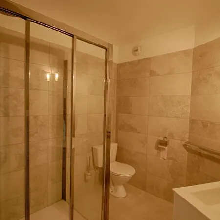 Beau Studio Plage De Marinella - St Coralia شقة *